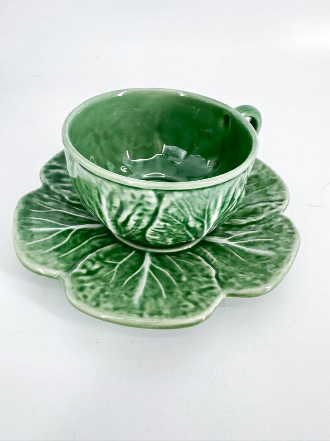 BORDALLO PINHEIRO Green Cabbage Leaf Set of 4 Cups & Saucers