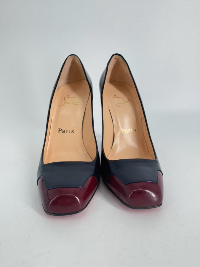 CHRISTIAN LOUBOUTIN Size 38 Navy & Red Leather Pumps