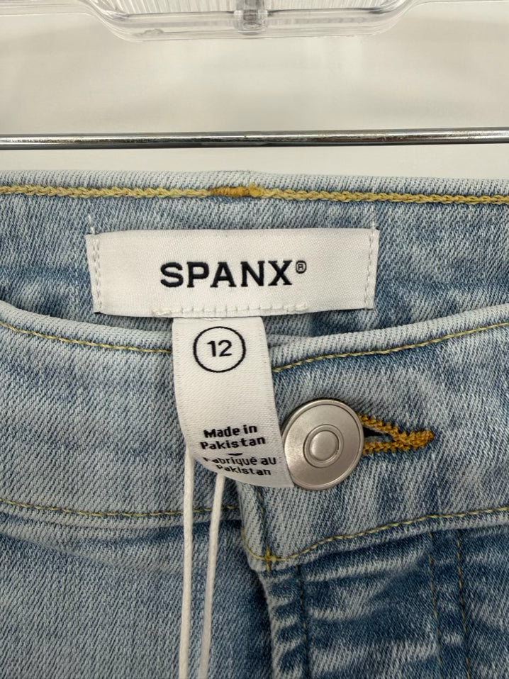 SPANX Size 12 Light Wash Jeans NWT