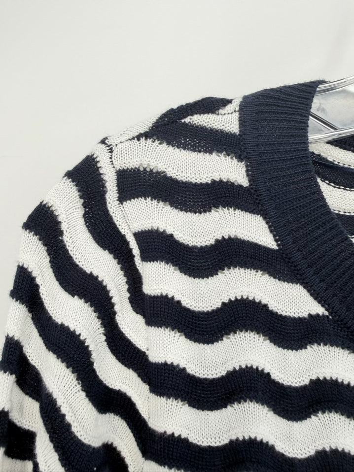FDJ Size L Navy & Cream Cardigan NWT