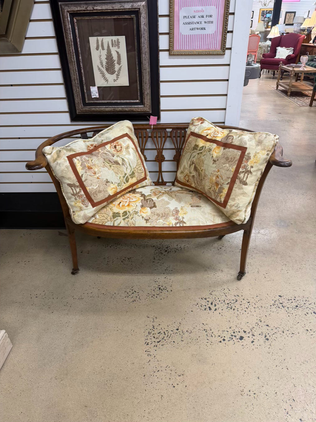 ANTIQUE Curved Wood Bench w/ Spindle Back & Pillows