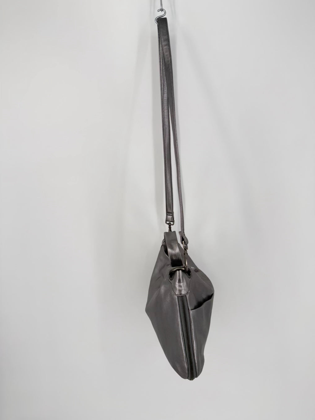 HOBO Silver Leather Purse NWT