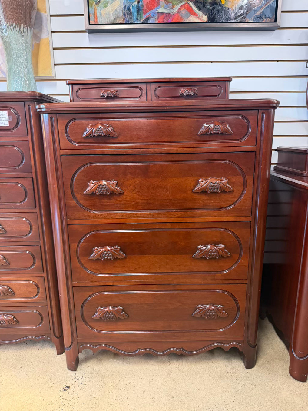 DAVIS CABINET CO Wood Victorian 4 Drawer Chest