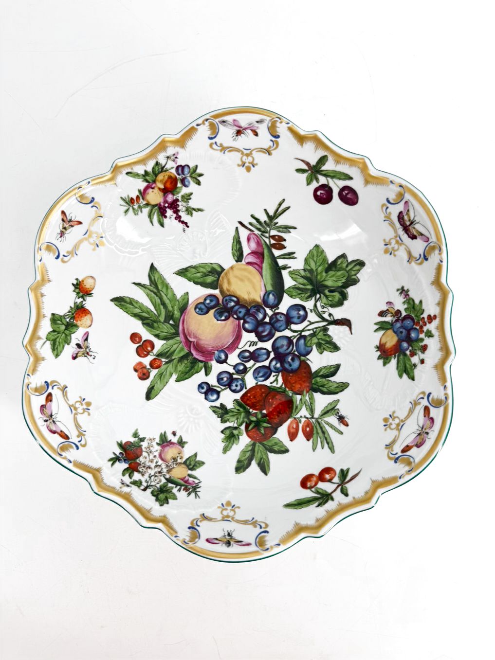 MOTTAHEDEH White & Multi Porcelain Williamsburg Duke Of Gloucester Bowl w/ Scalloped Edge
