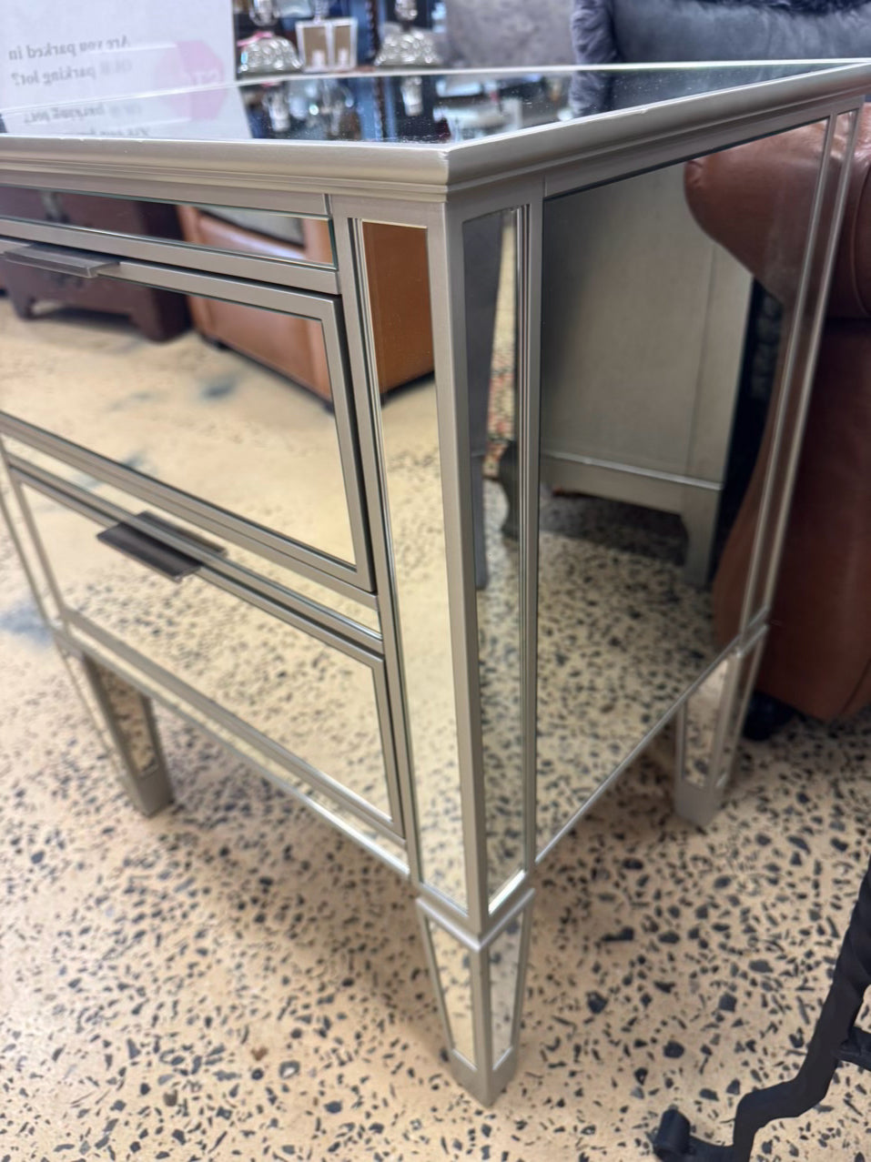 Mirrored 2-Drawer End Table
