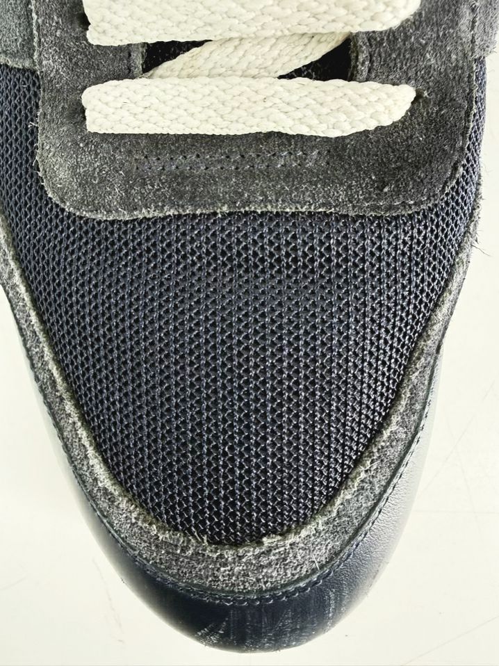 VALENTINO Size 41 Navy Sneakers