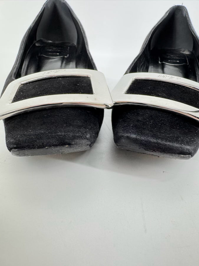 ROGER VIVIER Size 38 Black Suede Silver Buckle Heels