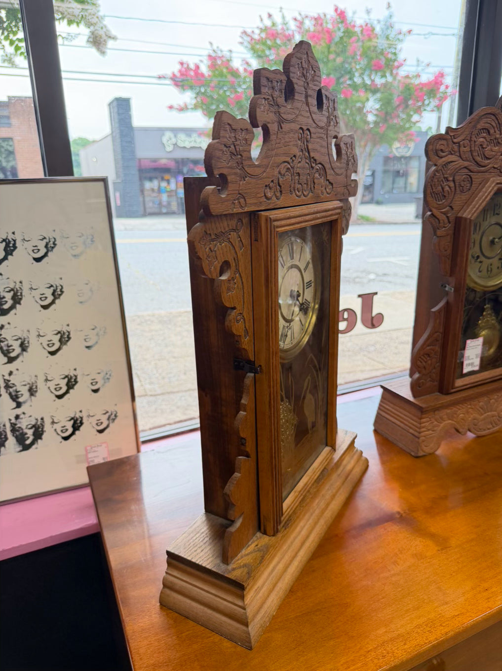 ANTIQUE Medium Oak Clock w/ Gold Bird Design