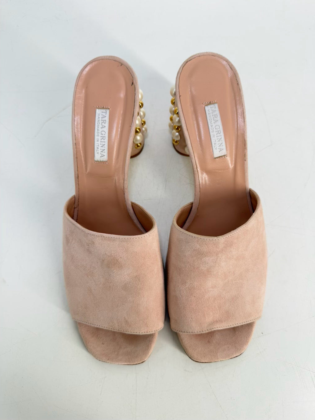 TARA GRINNA Size Wmns 39.5 Blush Pearl Detail Heels