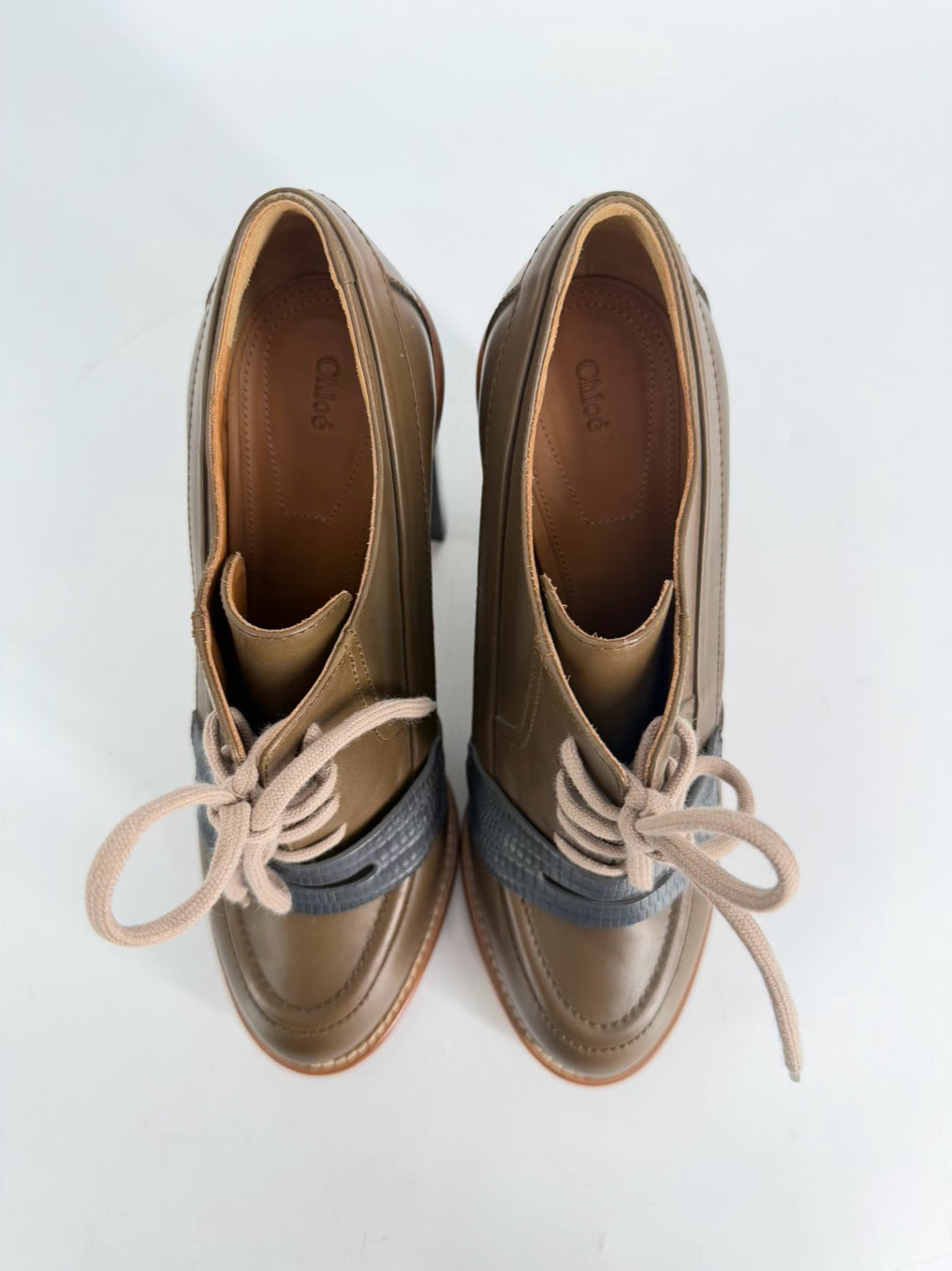 CHLOE Size 39 Olive Heels