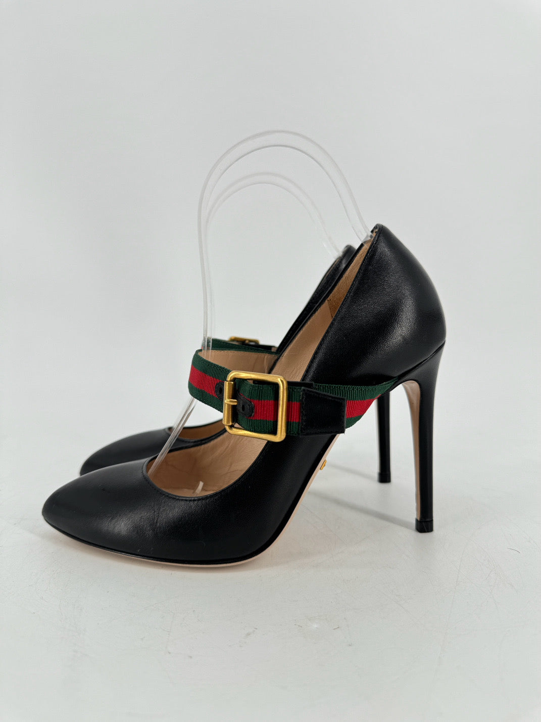 GUCCI Size  35 Black Leather Sylvie Mary Jane Pumps