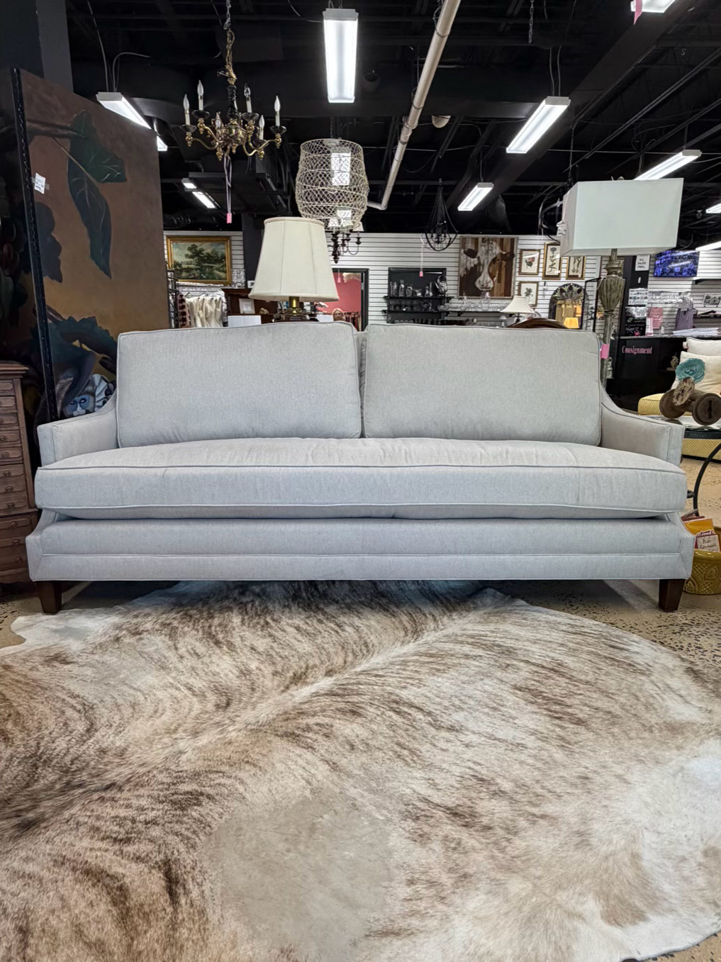 MICHAEL THOMAS Cream Sofa