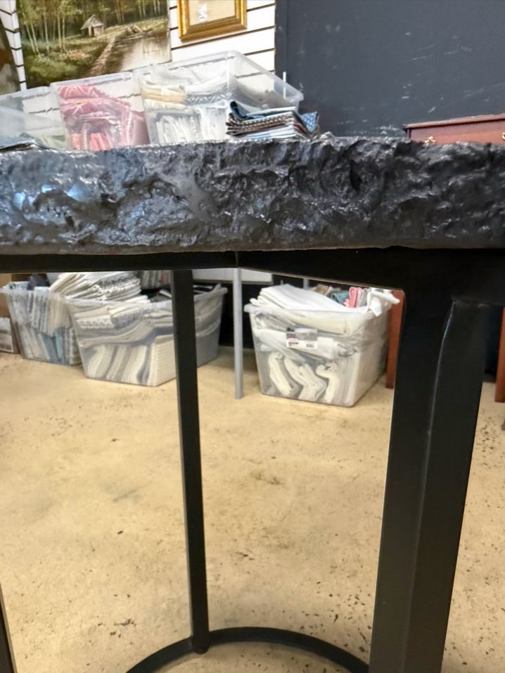 Black Metal Occasional Side Table