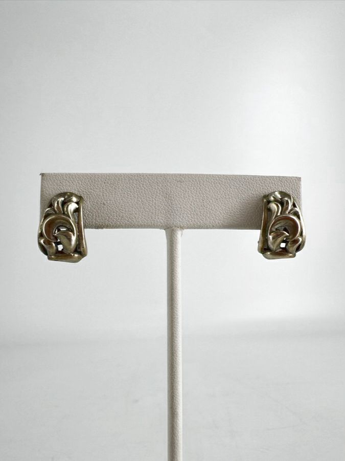 CHARLES KRYPELL STERLING SILVER Swirl Hoop Lever Back Earrings