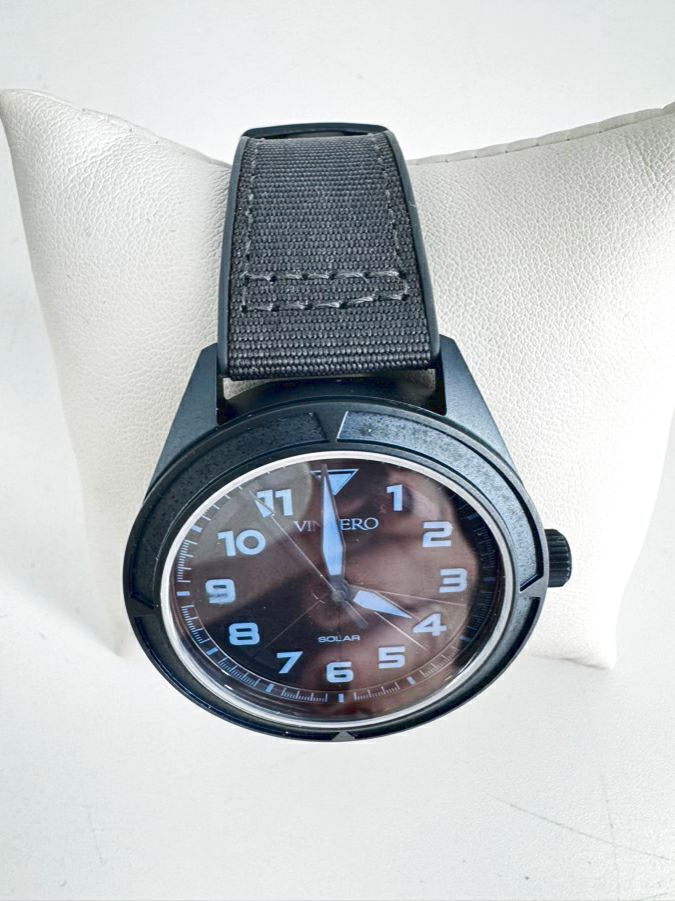 VINCERO Blue Titanium & Sapphire Crystal Stratos Solar Movement Watch