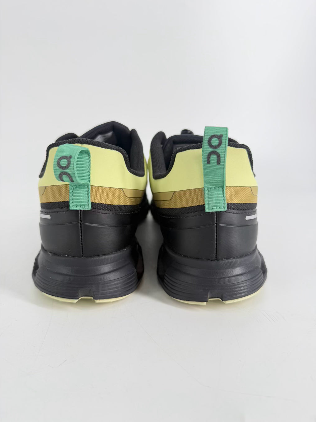 ON CLOUD Size 11 Green & Black Sneakers