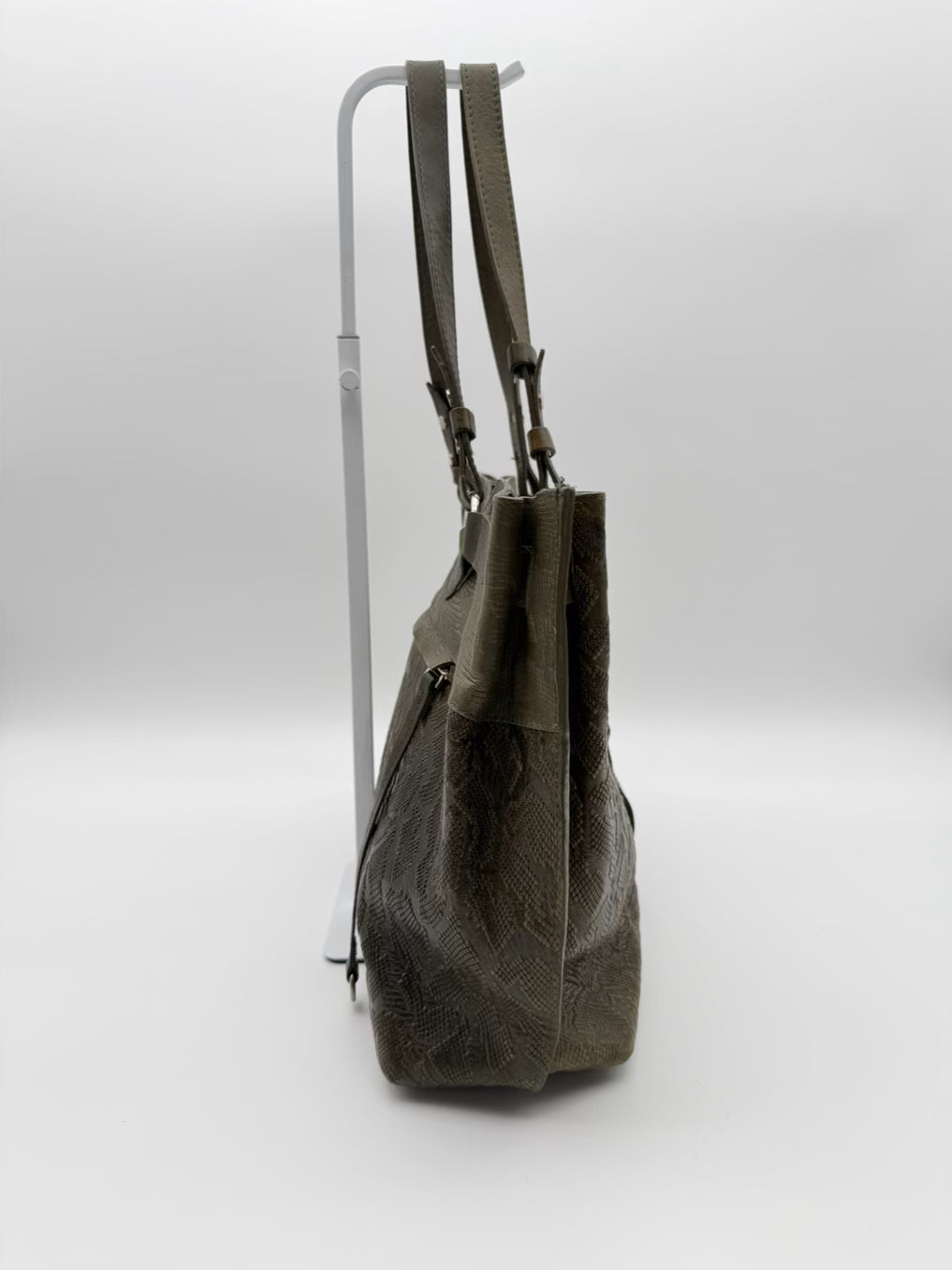 VELEZ Green Leather Embossed Purse