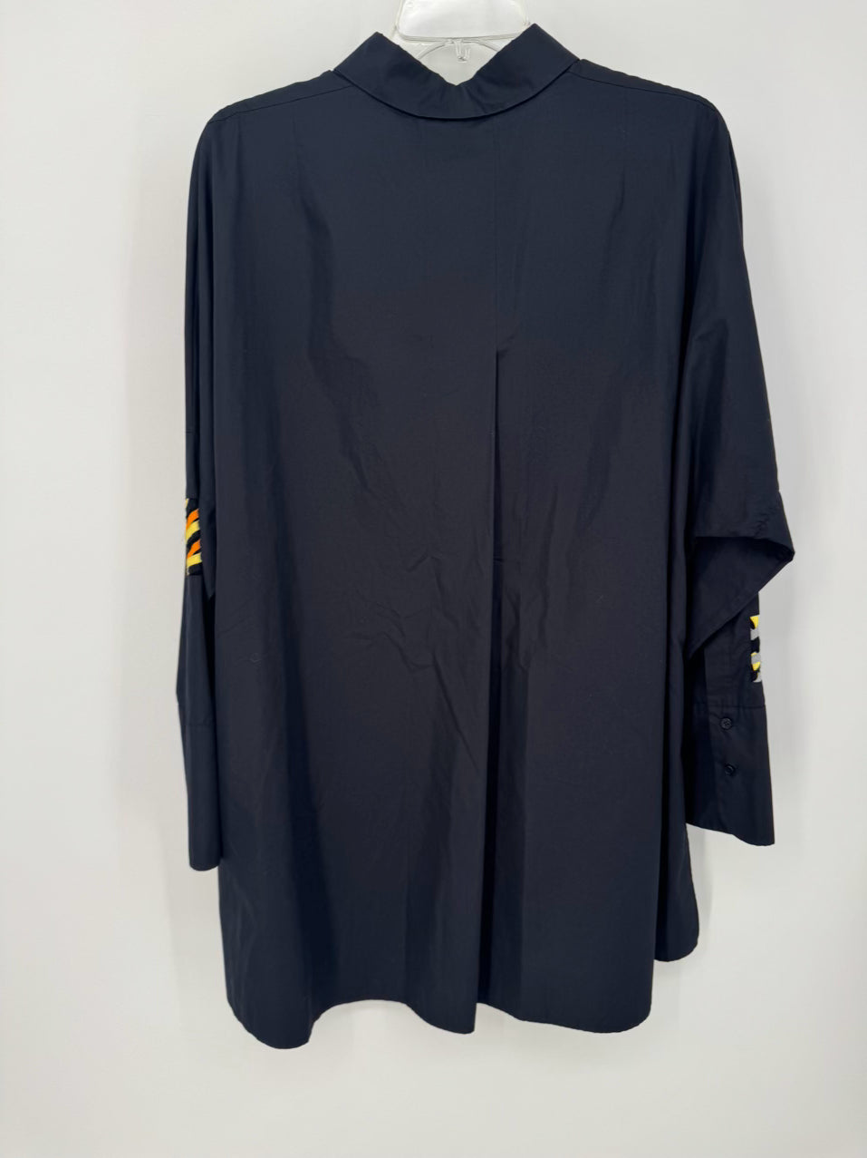 AKRIS Size 18 Black Patches Blouse