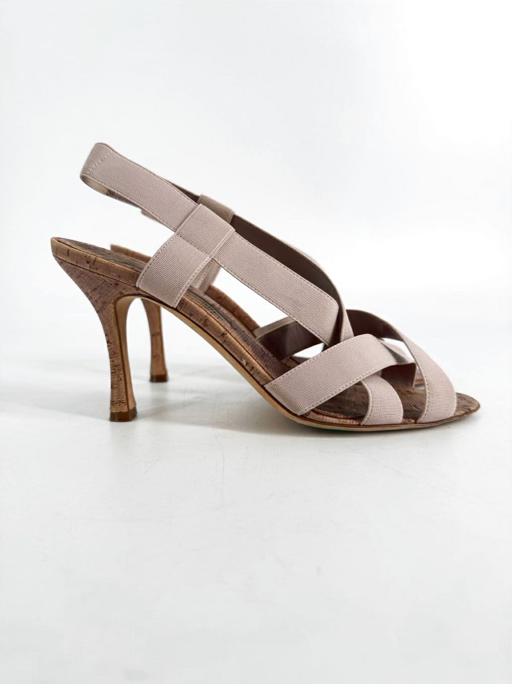 MANOLO BLAHNIK Size Wmns 37.5 Beige Grosgrain Slingback Heels