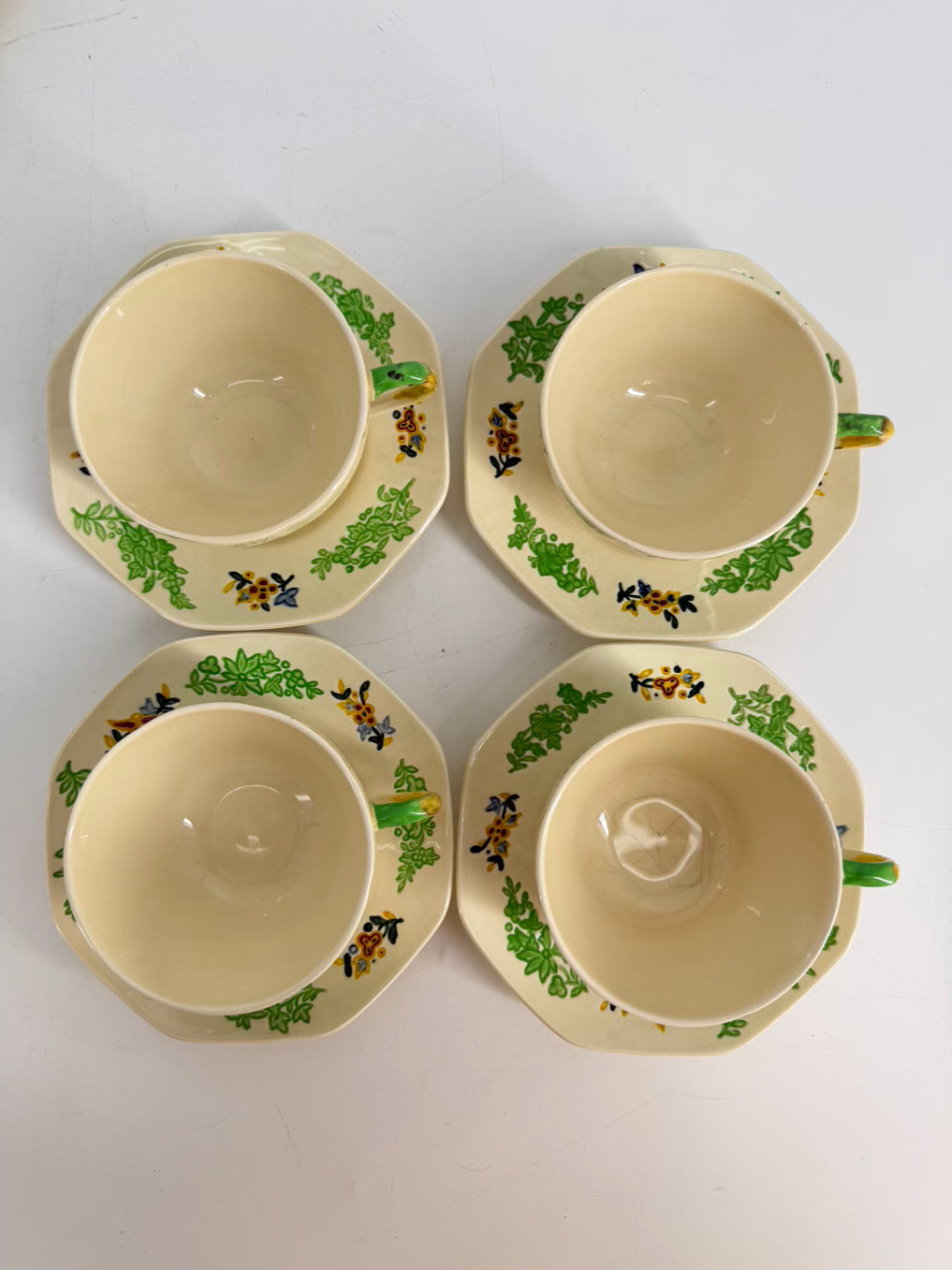 ROYAL DOULTON Yellow & Green 7 Piece Dinnerware Setting for 4