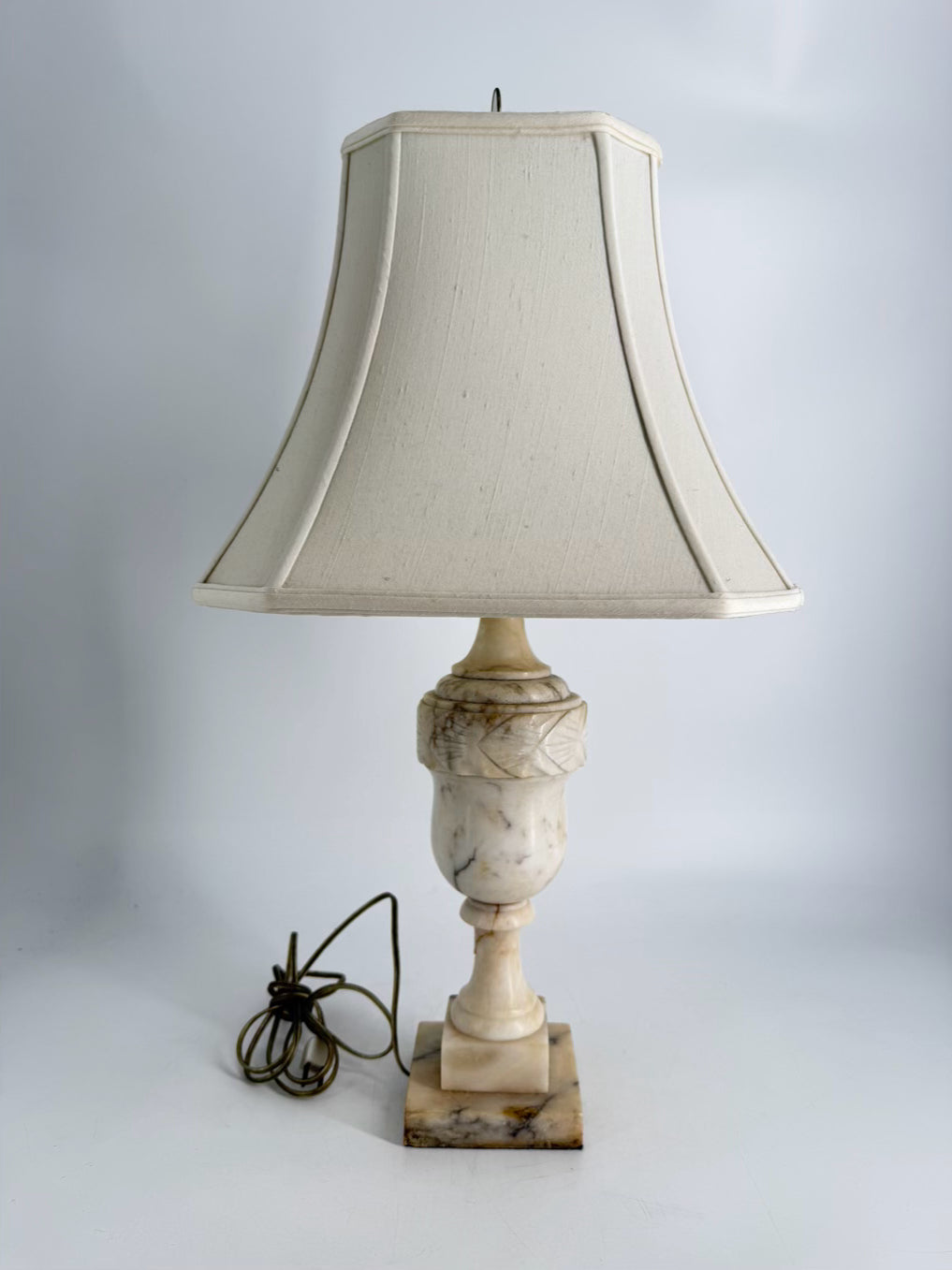 VINTAGE White Alabaster Urn Lamp w/ Shade