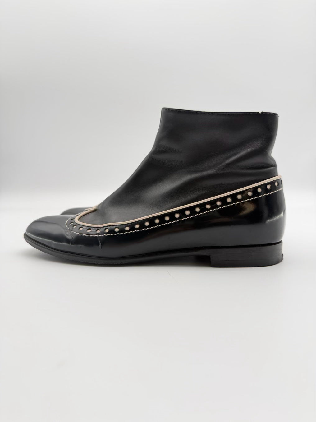 MOSCHINO Size WMNS 36 Black Booties