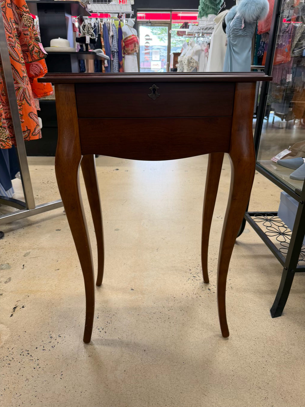 BOMBAY Wood Occasional Table