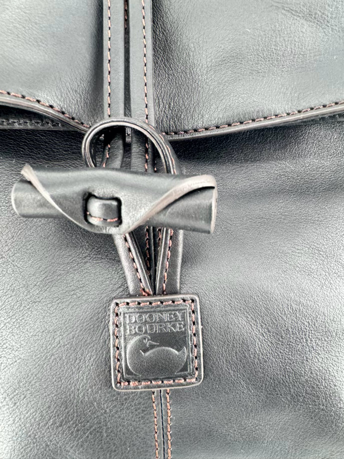 DOONEY & BOURKE Black Leather Crossbody Bag With Toggle Closure