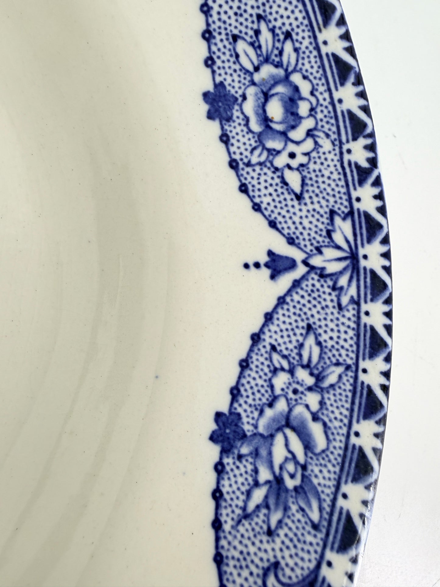 SUTHERLAND White & Blue Empire Ware Platter