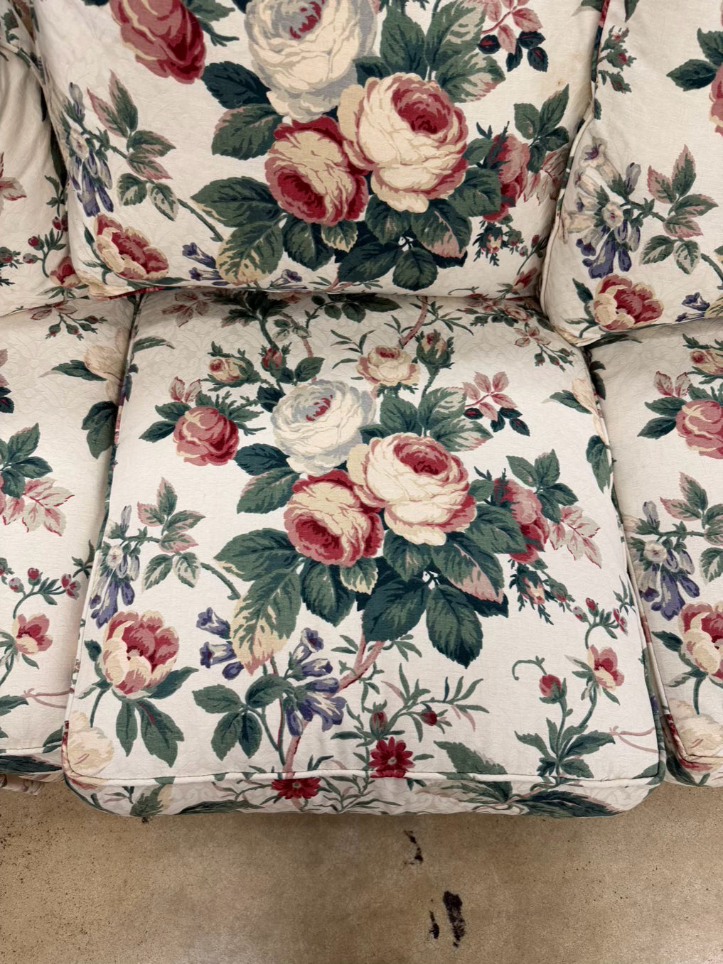 VINTAGE Cream, Pink, Green & Blue 3 Cushion Sofa