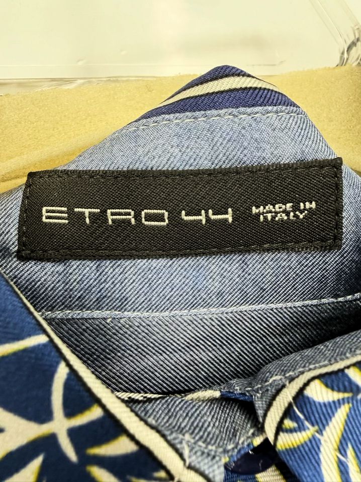 ETRO Size 44 Blue Silk Print Blouse