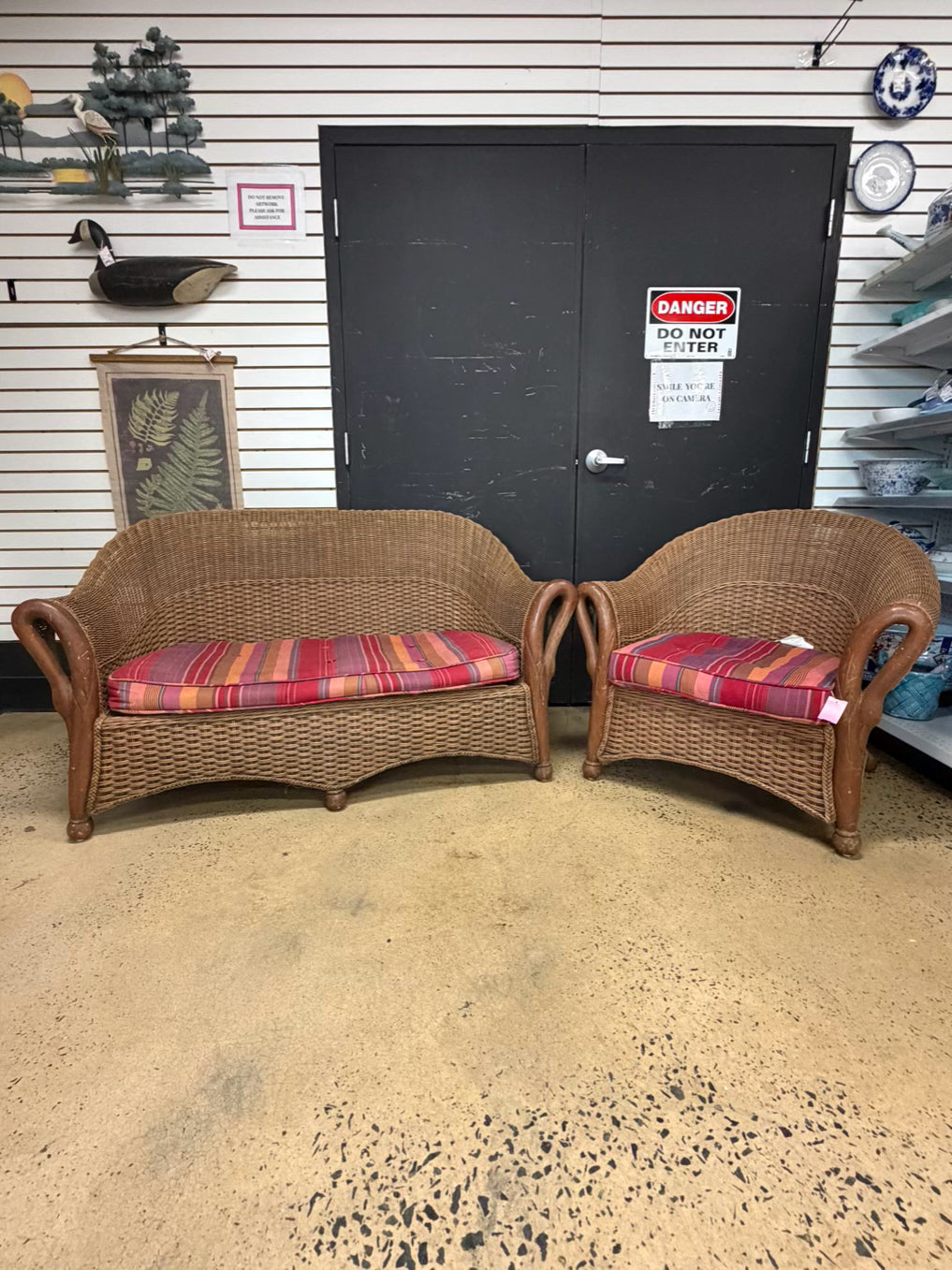 VINTAGE Natural Wicker Outdoor Patio Set w/ Cushions