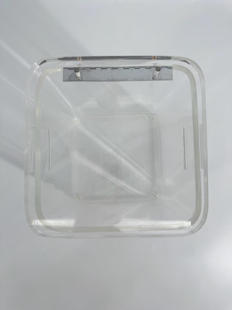 VINTAGE WILARDY Lucite Square Ice Bucket