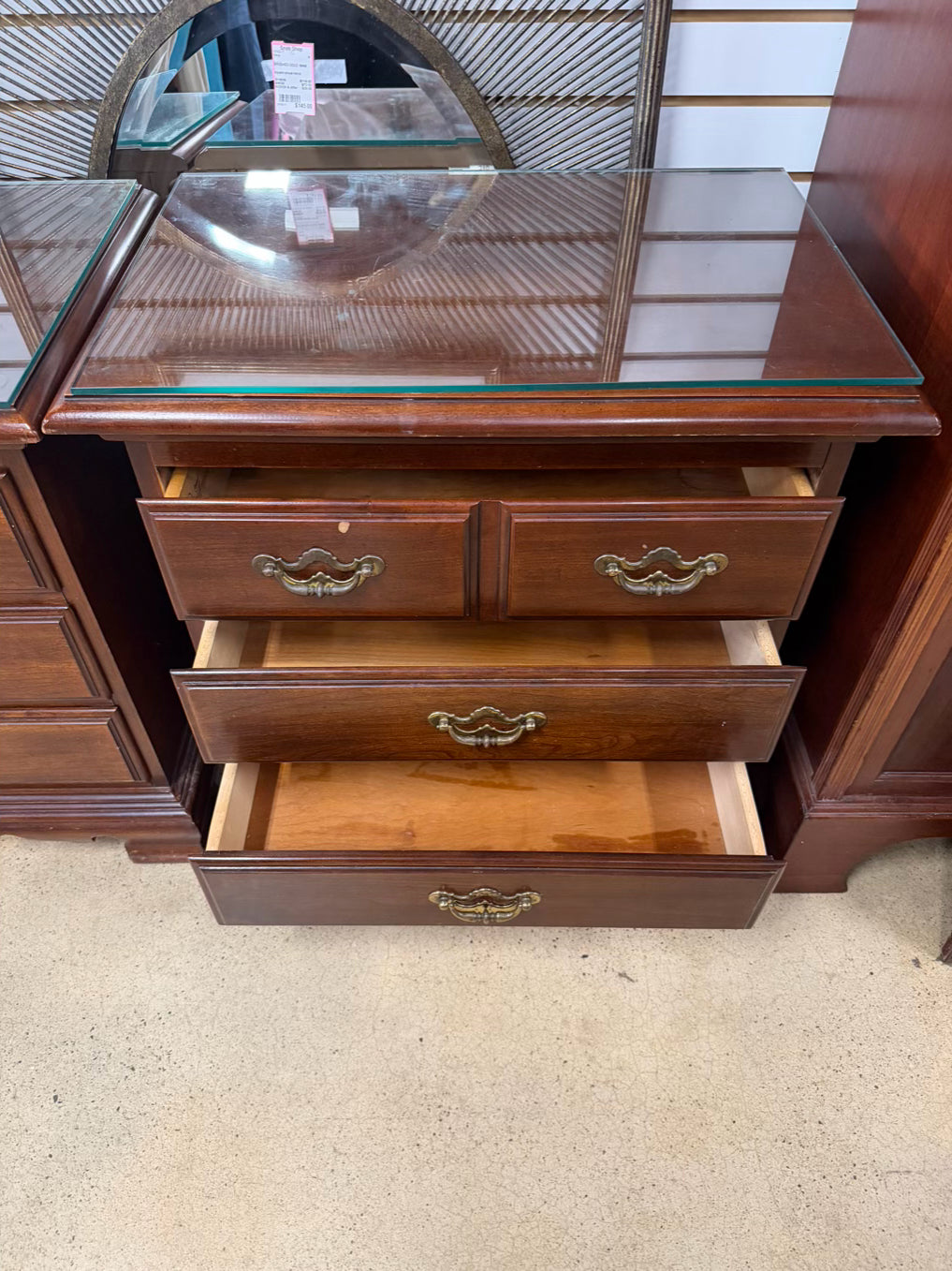 THOMASVILLE Wood Pair Of Nightstand w/ Glass Protective Tops