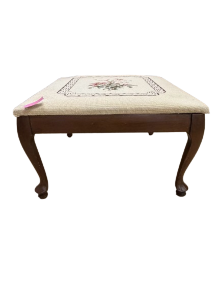 VINTAGE Queen Ann Foot Stool w/ Flowered Needlepoint