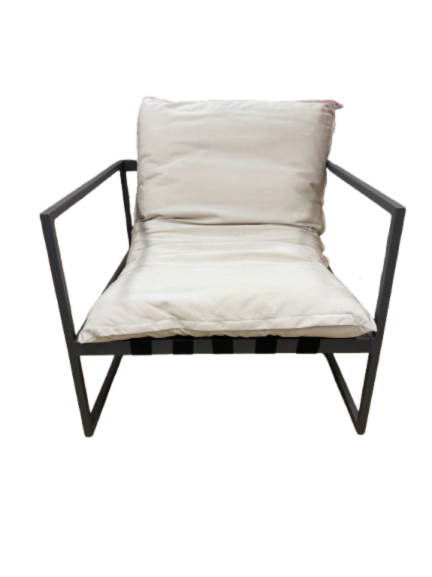 Gray Metal Lounge Outdoor Chair w/ Cream Cushion