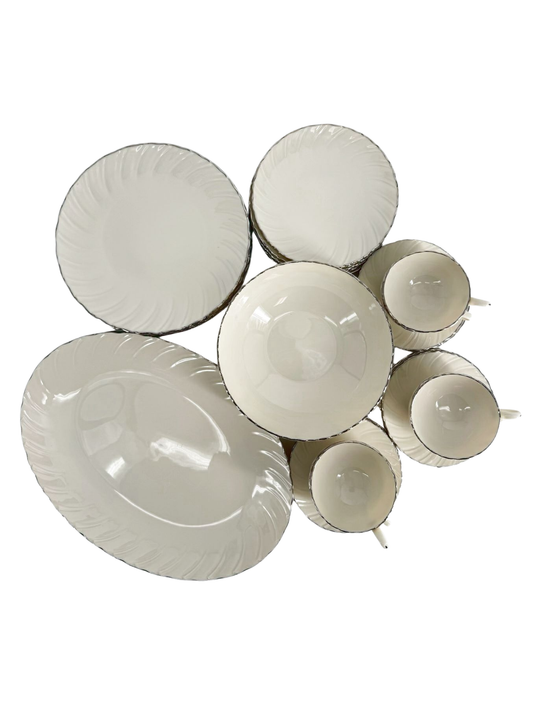 LENOX Weatherly Cream China Dinnerware Setting For 6 Includes Serving Dishes