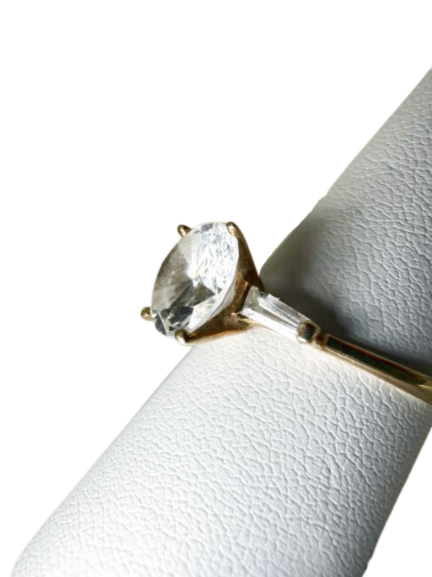 10K Gold Cubic Zirconia Ring
