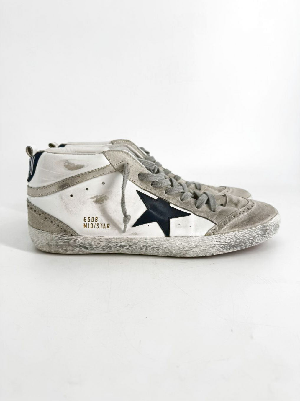 GOLDEN GOOSE Size 46 White & Gray Leather Sneakers