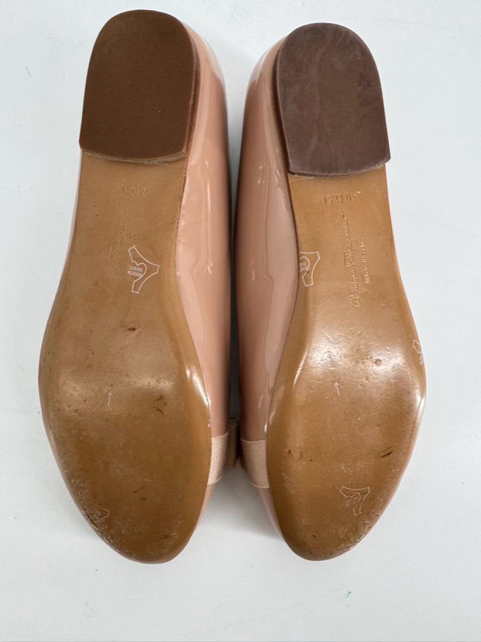 FERRAGAMO Size 7 Camel Leather Flats