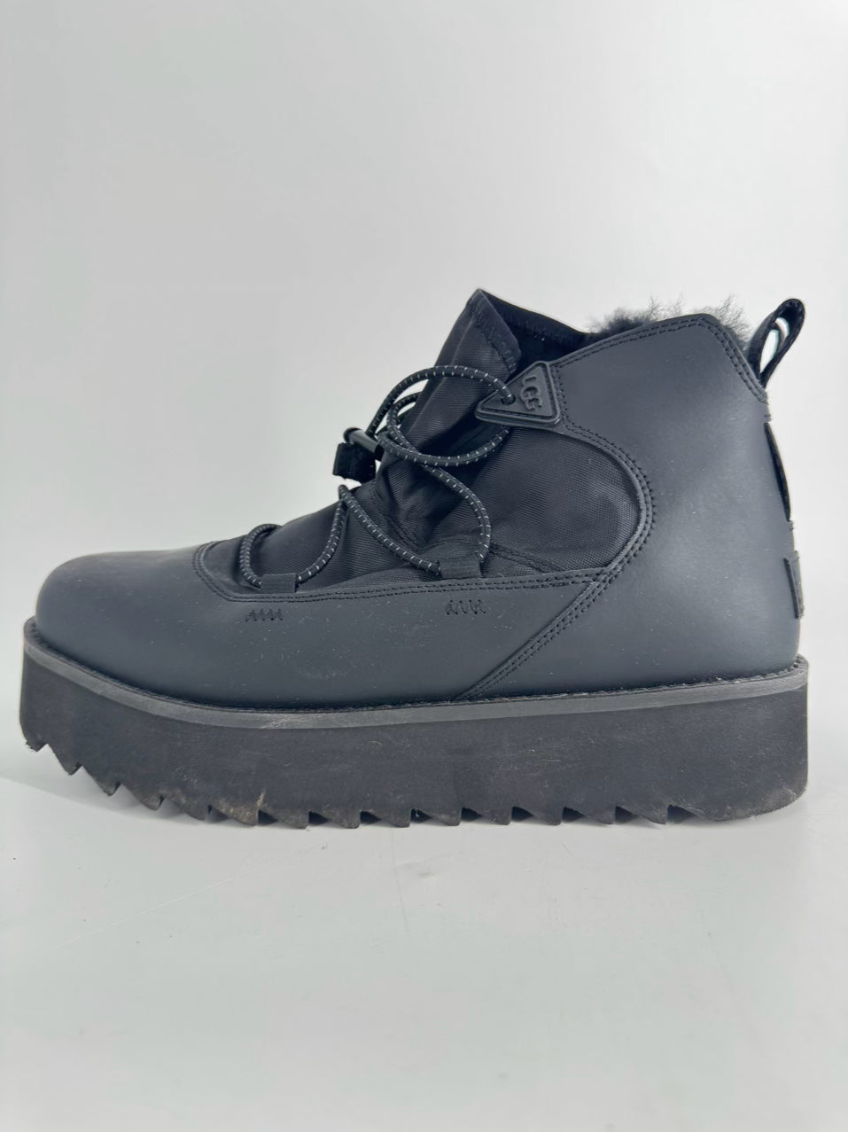 UGG Size 9 Black Classic Rising Toggle Platform Boots