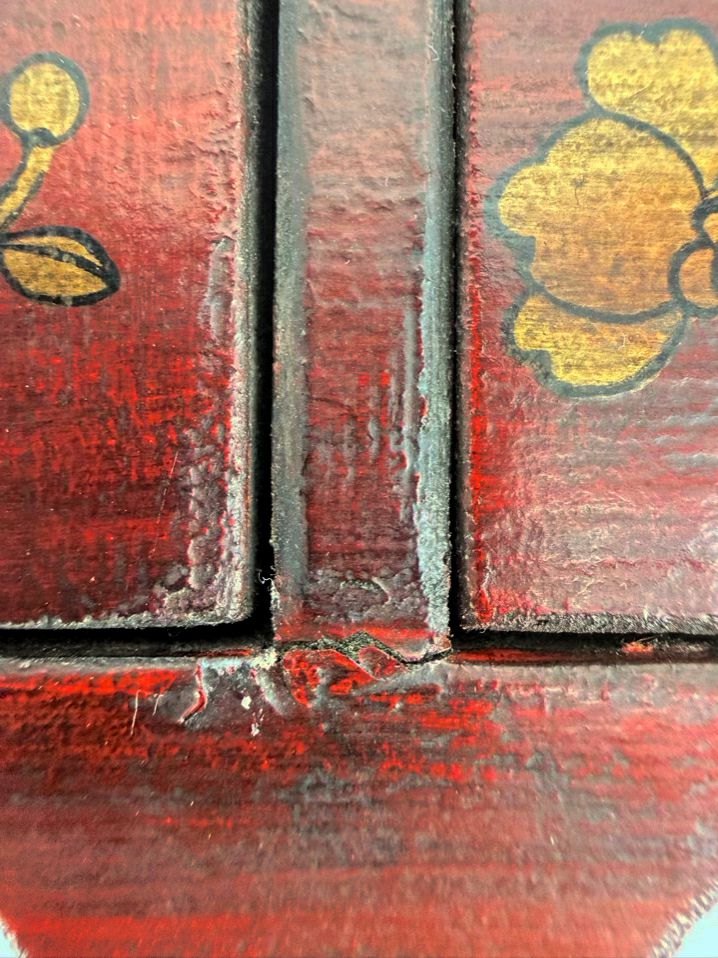 Red, Gold & Black Wood Hand painted Oriental Jewelry Box w/ Mirror