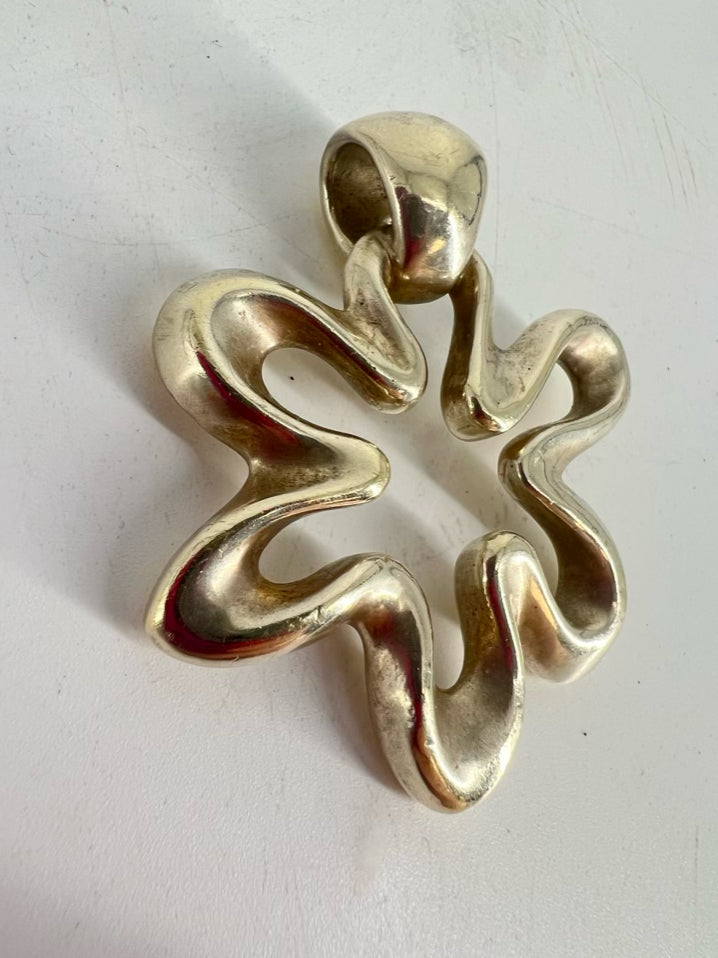 SIMON SEBBAG Sterling Flower Pendant