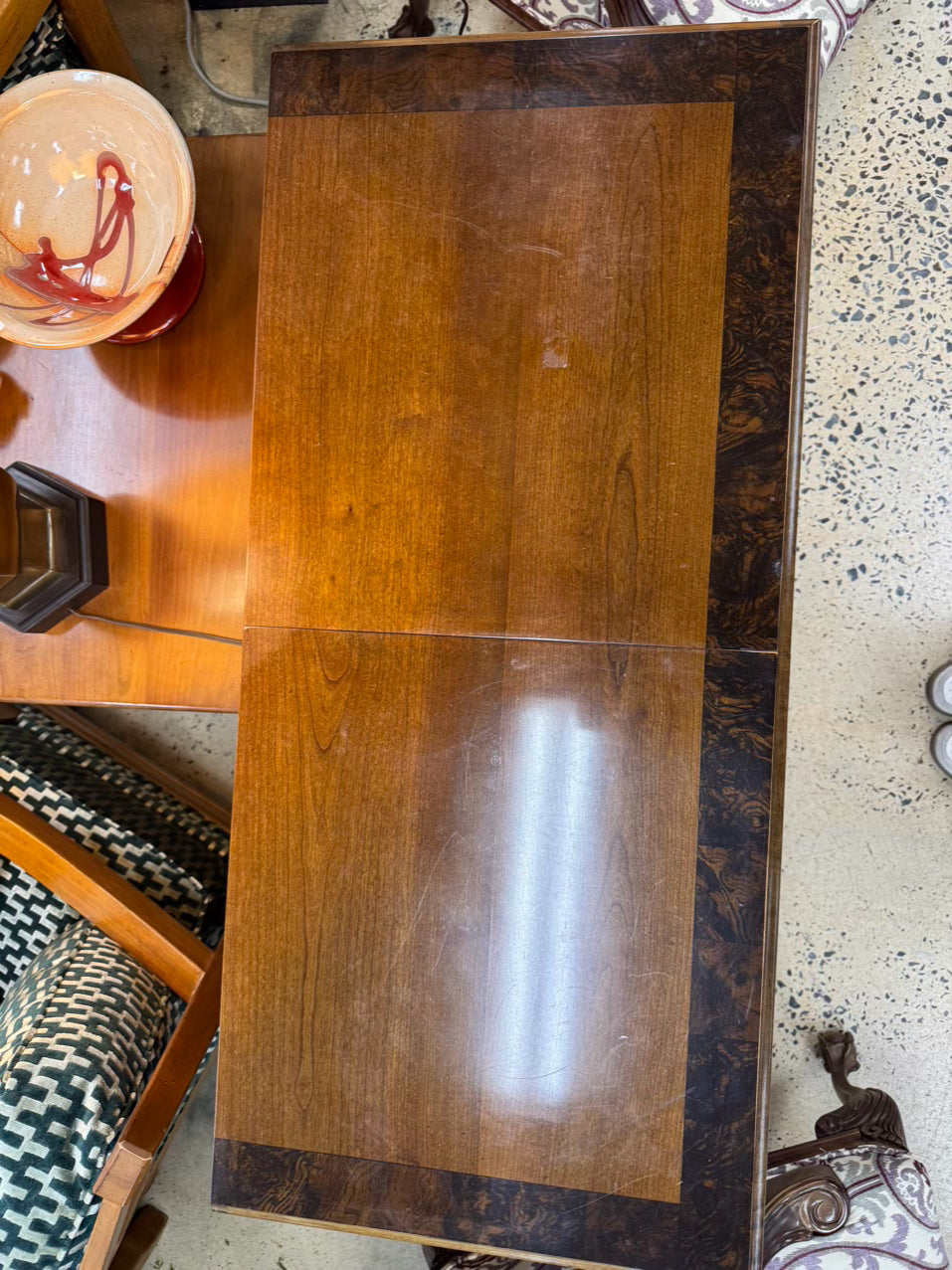 BROYHILL Wood Pull Out Sides Server