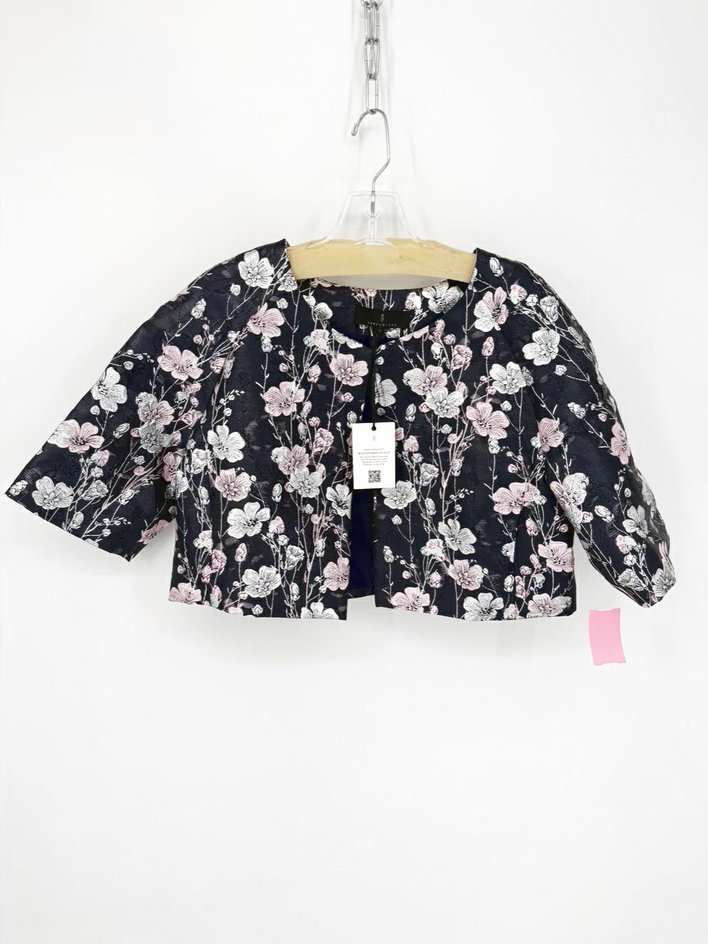 ABBEYGLASS Size M Navy Floral Shrug NWT