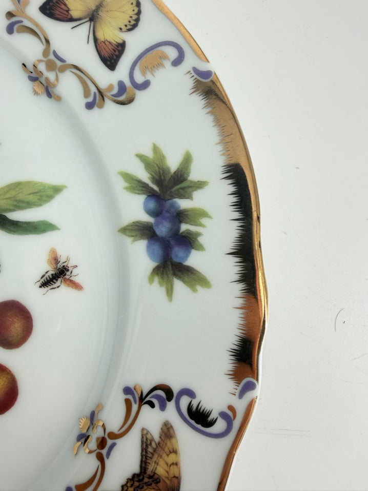VICTORIA ROYALS Multi Colored China Setting of 4 Salad & 4 Dinner Plates