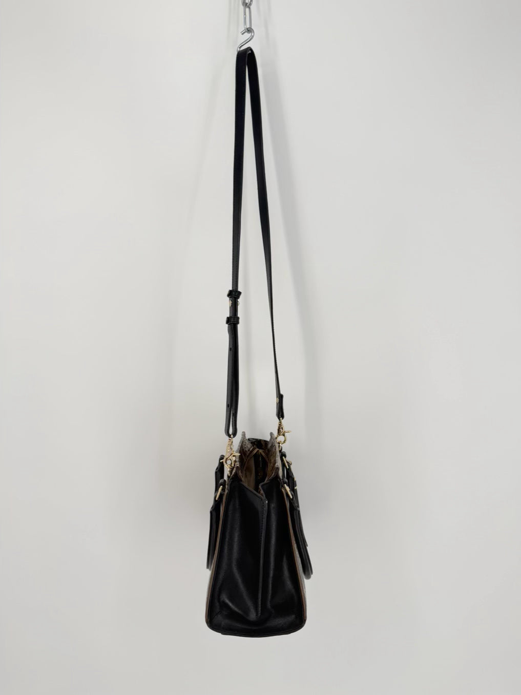 BRAHMIN Black & Brown Leather Embossed Purse