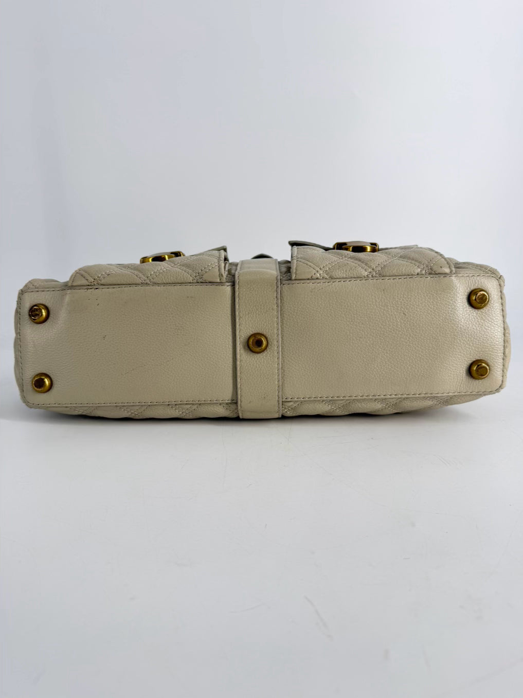 MARC JACOBS Cream Leather Quilted Purse