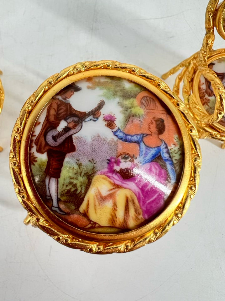 LIMOGES Muti Colored Miniature Doll Furniture Set of 4