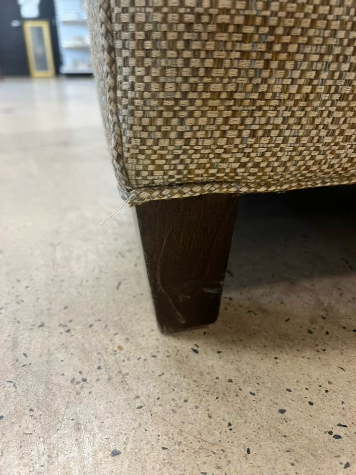 LEE INDUSTRIES CREAM & BLUE Tweed Small Chair